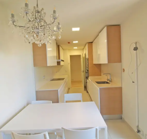 Venta de ático en Guadalmina Baja