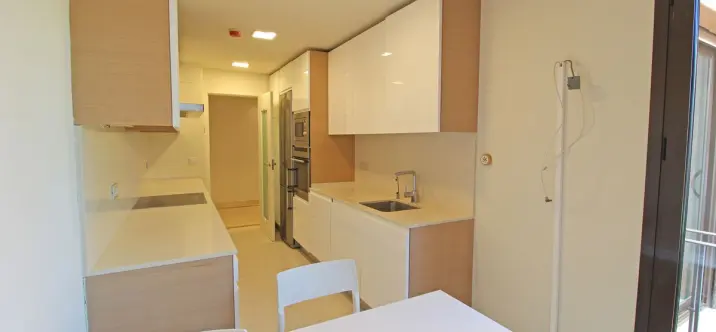 Sale of penthouse in Guadalmina Baja 4