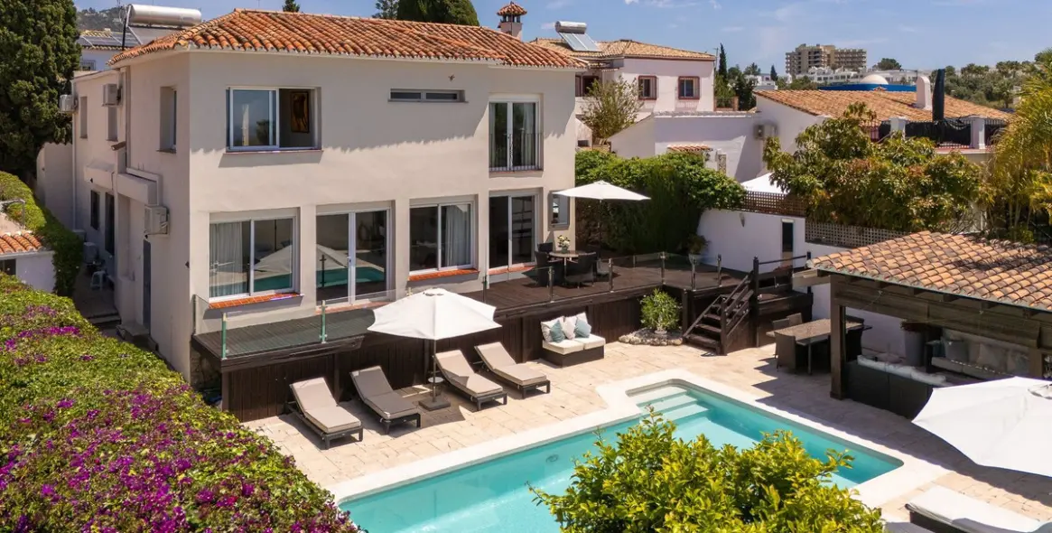 Venta de villa independiente en Marbella East (distrito Río Real) 4