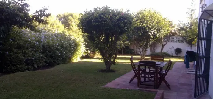 Sale of detached villa in Nueva Andalucía 1