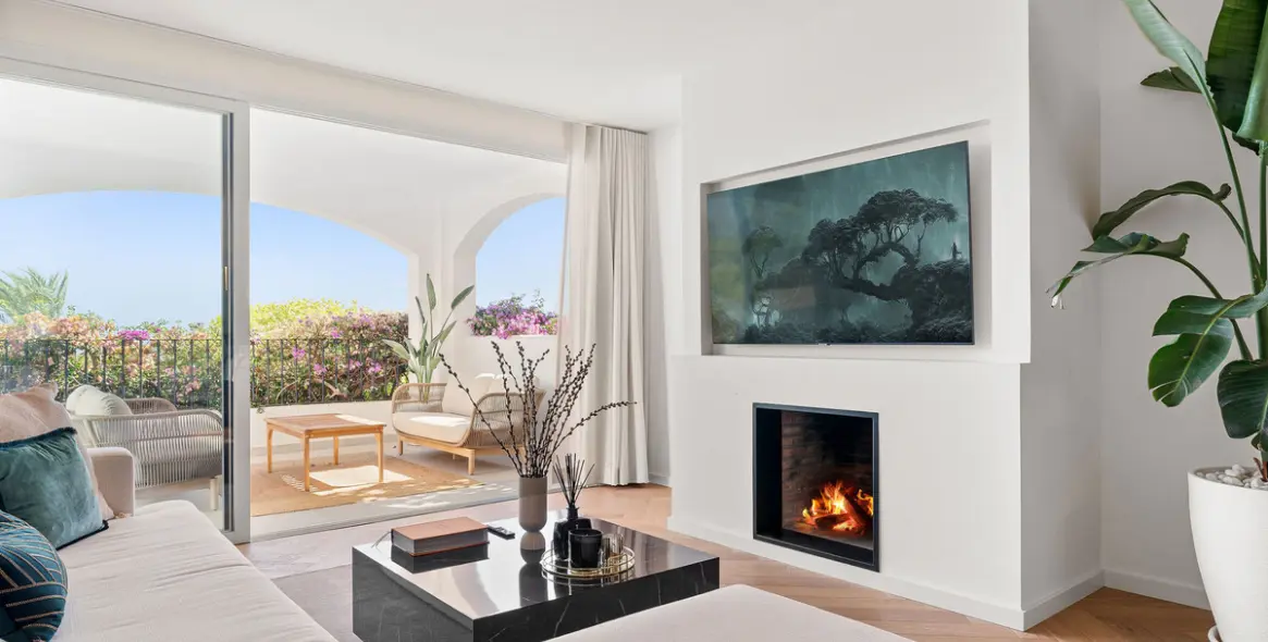 Sale of townhouse in Marbella (district The Golden Mile) 2