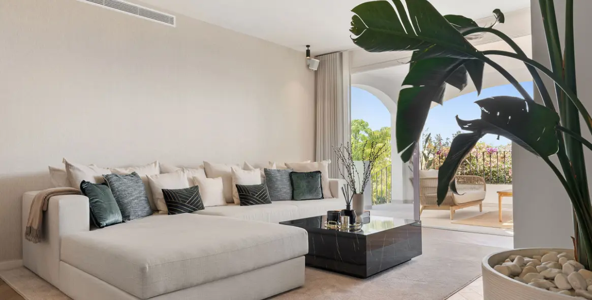 Sale of townhouse in Marbella (district The Golden Mile) 6