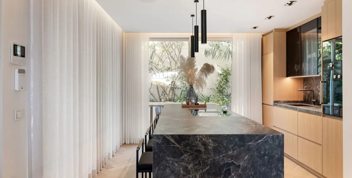 Sale of townhouse in Marbella (district The Golden Mile) 8