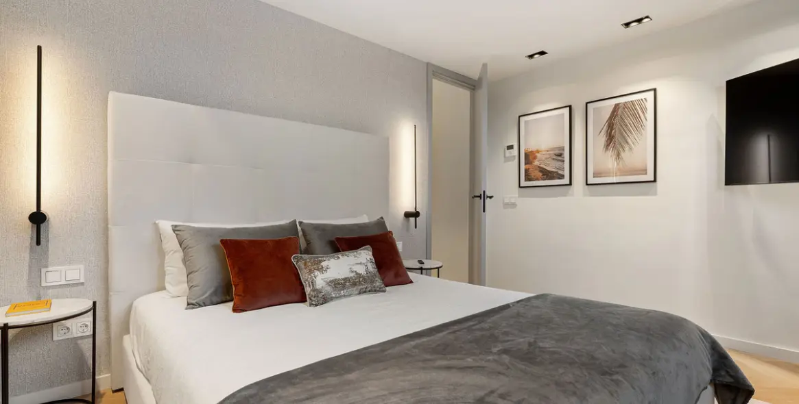 Venta de adosado en The Golden Mile 14