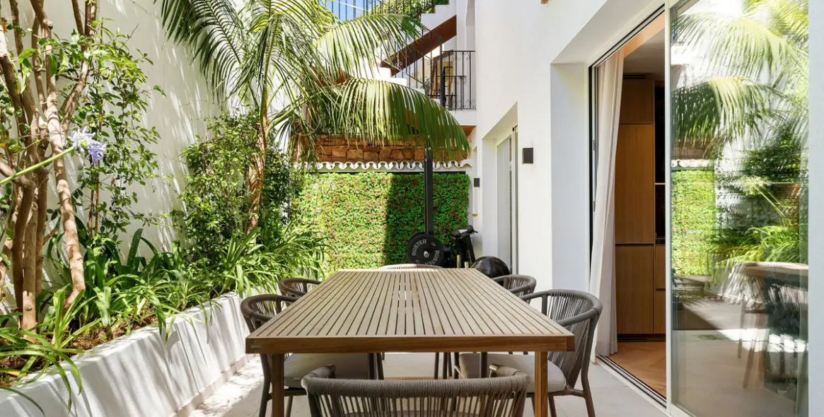 Venta de adosado en The Golden Mile 32