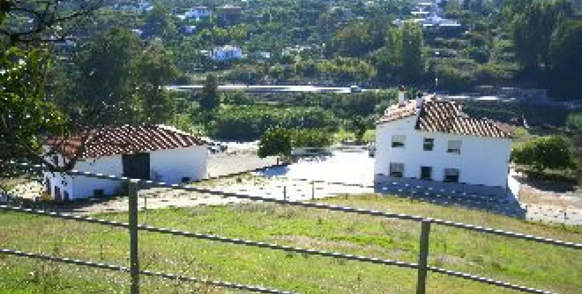 Venta de villa independiente en Coín 1