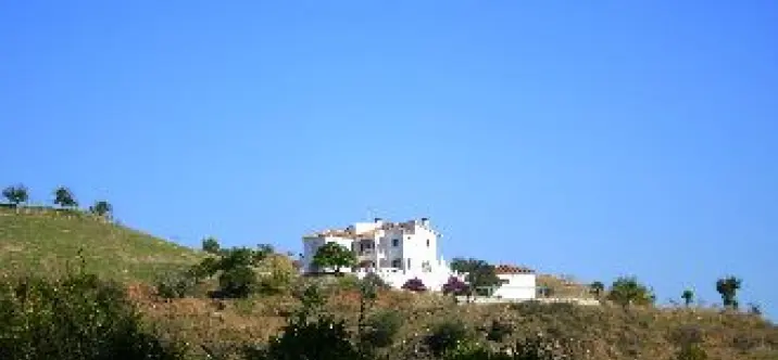 Venta de villa independiente en Coín 1