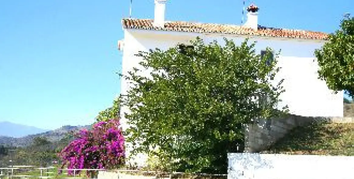 Venta de villa independiente en Coín 3