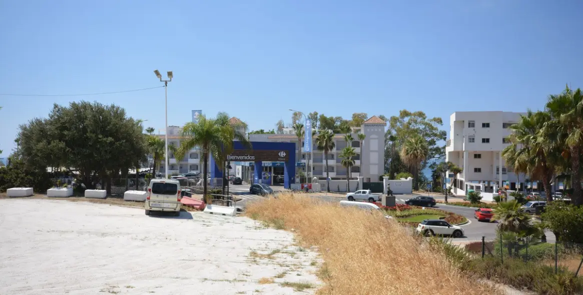 Продажа  жилого участка в Estepona (район Estepona) 6