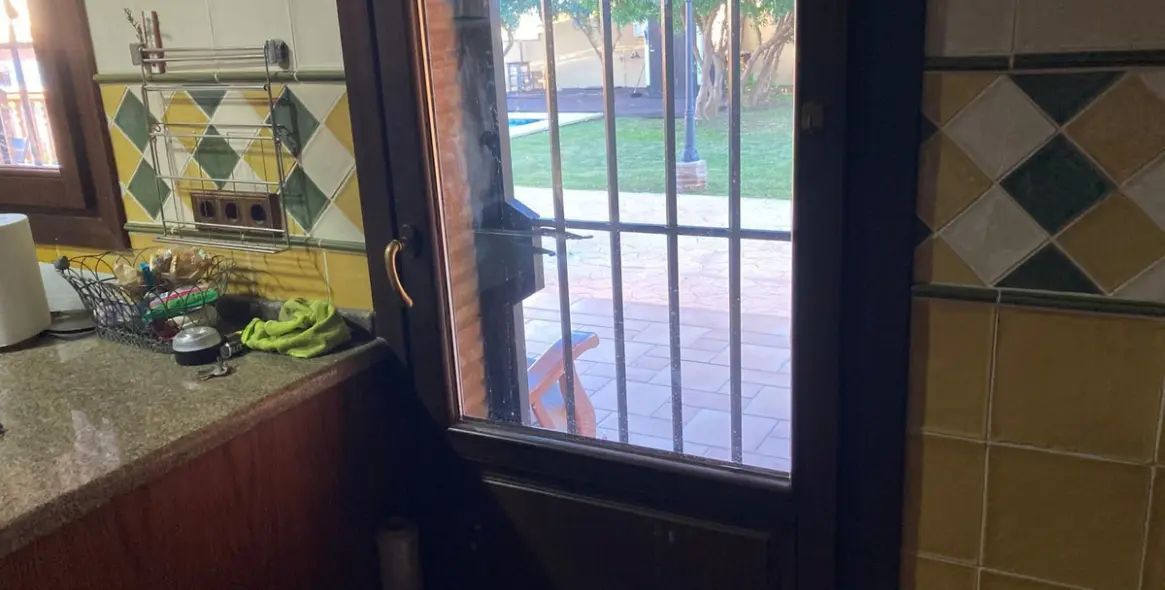 Sale of detached villa in Mijas Costa 32