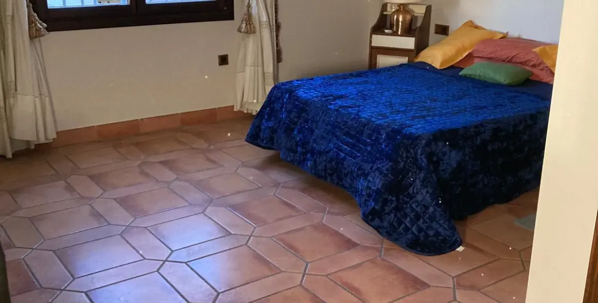 Sale of detached villa in Mijas Costa 39