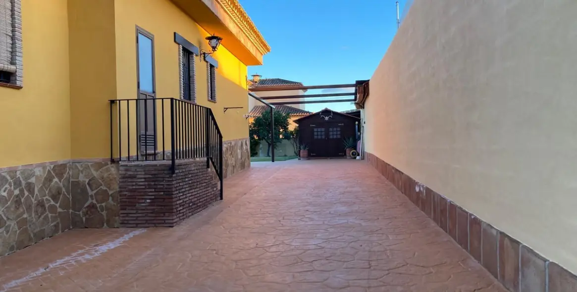 Sale of detached villa in Mijas Costa 49