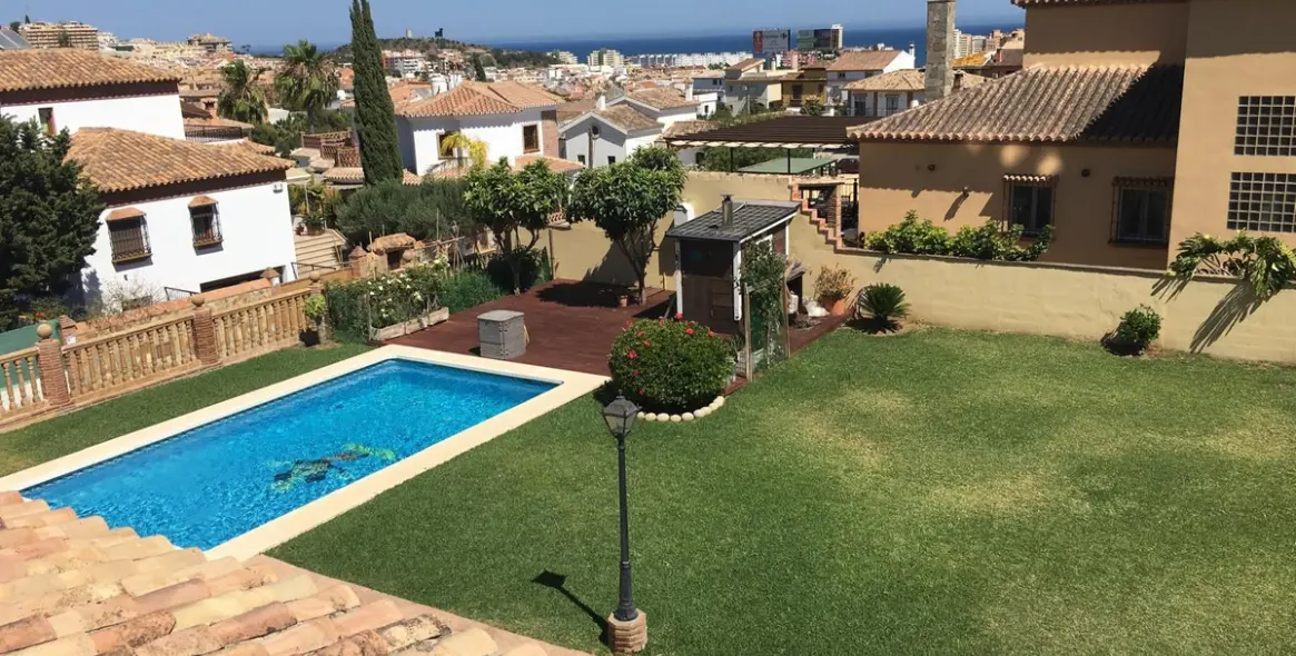 Sale of detached villa in Mijas Costa 61