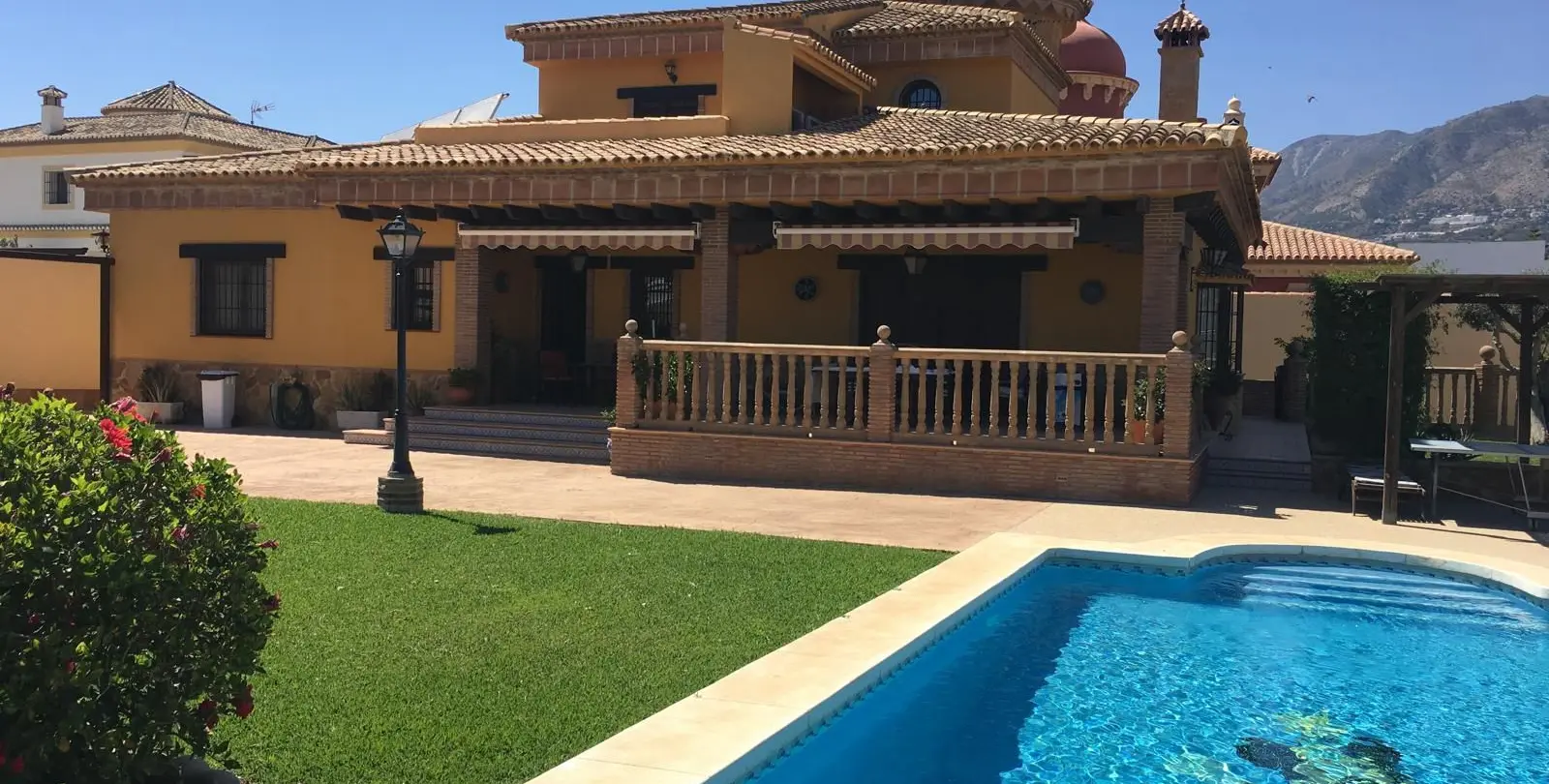 Продажа  отдельно стоящей виллы в Mijas Costa 51