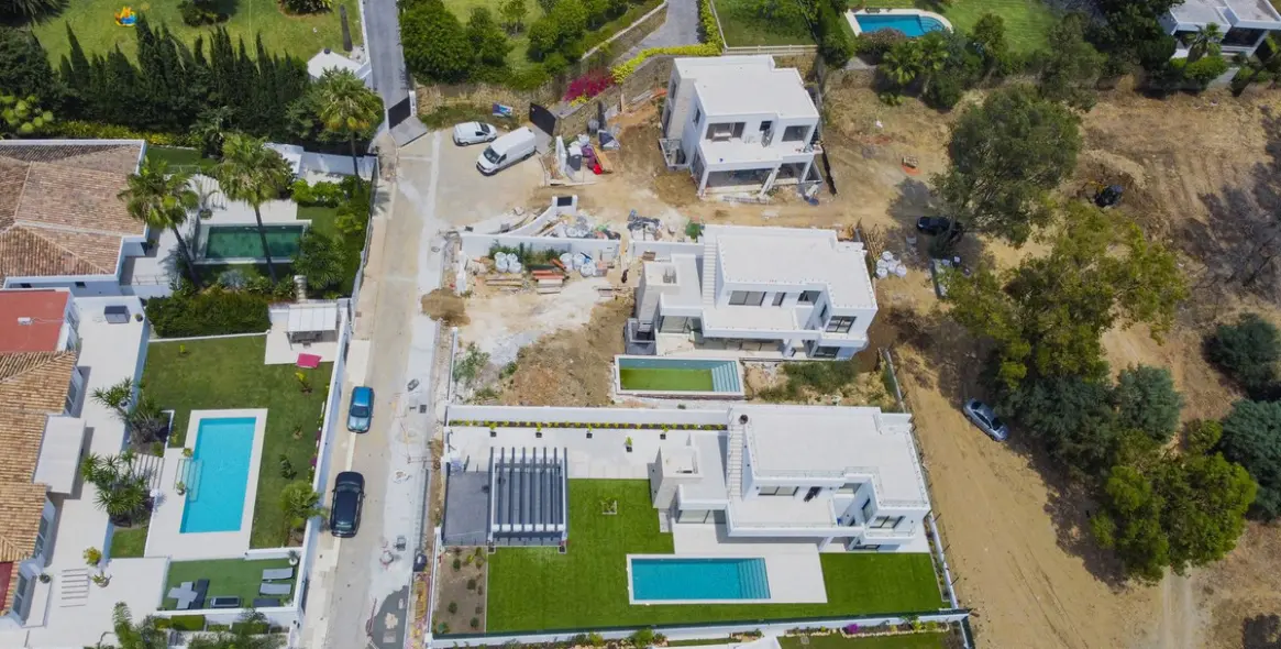 Продажа  отдельно стоящей виллы в Atalaya 2