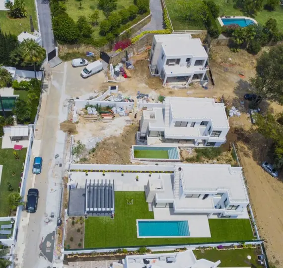 Продажа  отдельно стоящей виллы в Atalaya