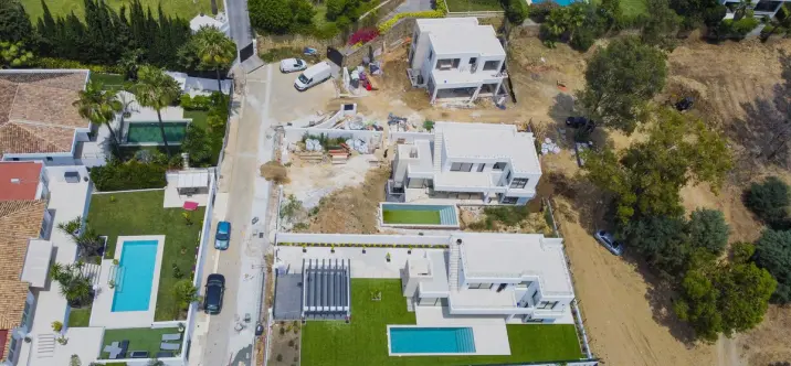 Продажа  отдельно стоящей виллы в Atalaya 1