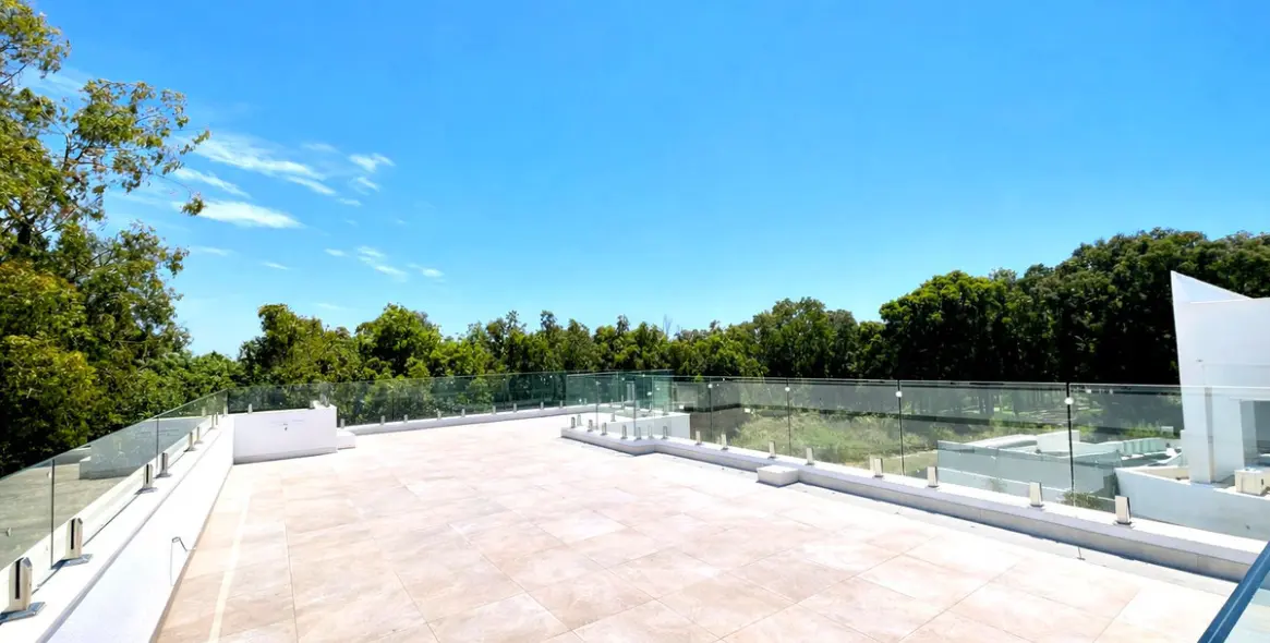 Продажа  отдельно стоящей виллы в Atalaya 19