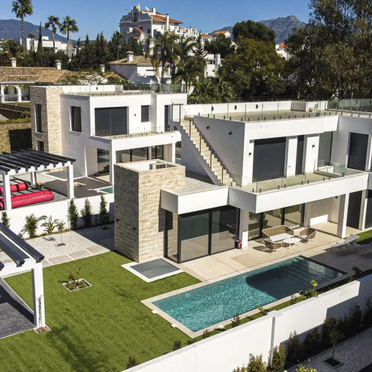 Venta de villa independiente en Atalaya