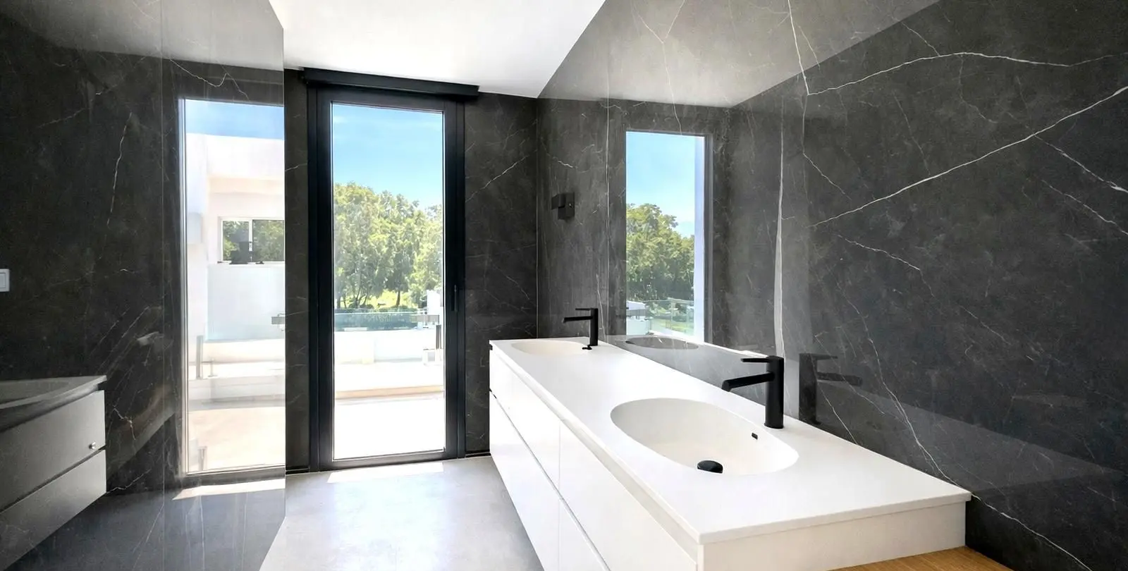 Venta de villa independiente en Atalaya 19