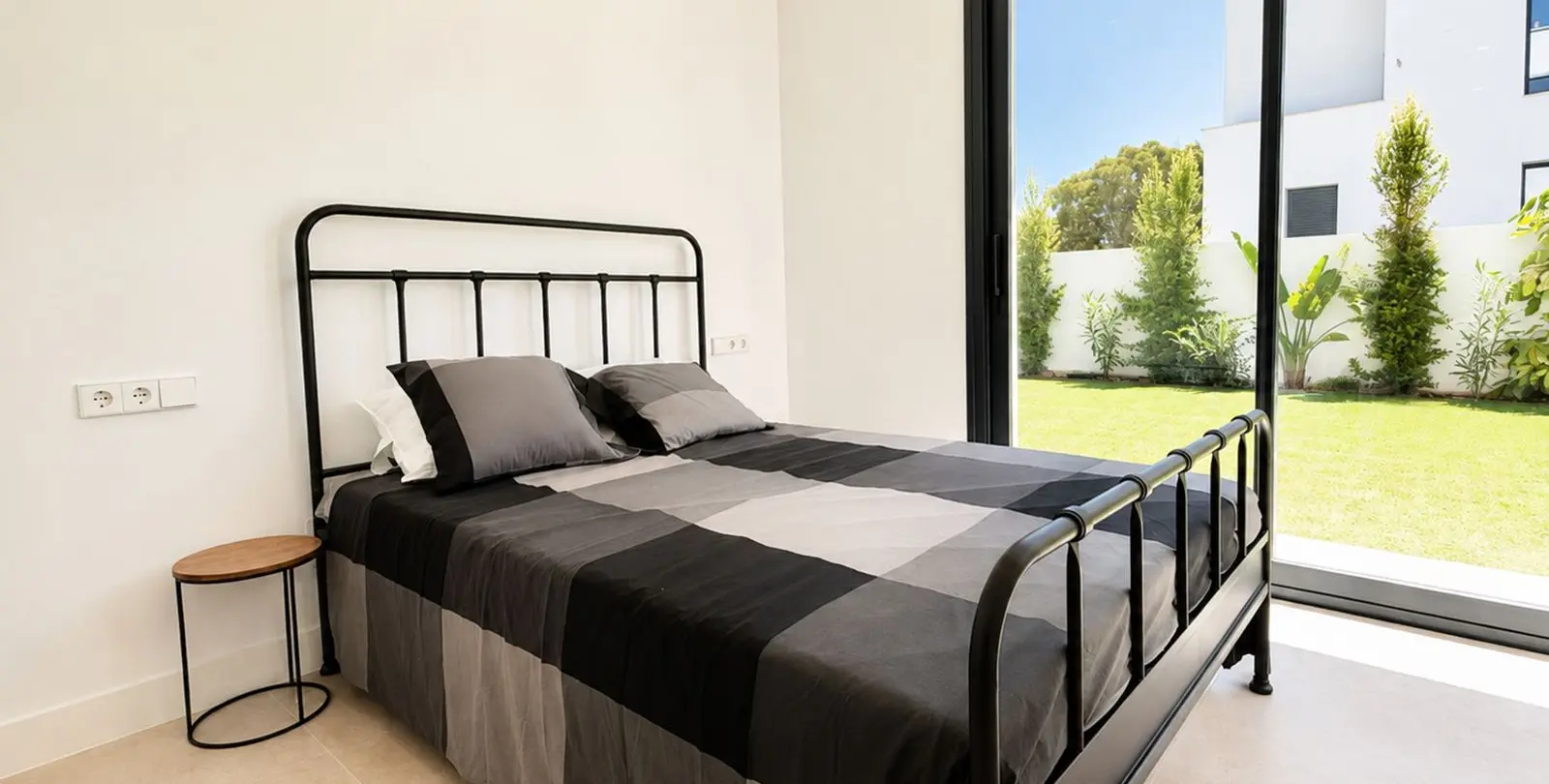 Venta de villa independiente en Atalaya 16