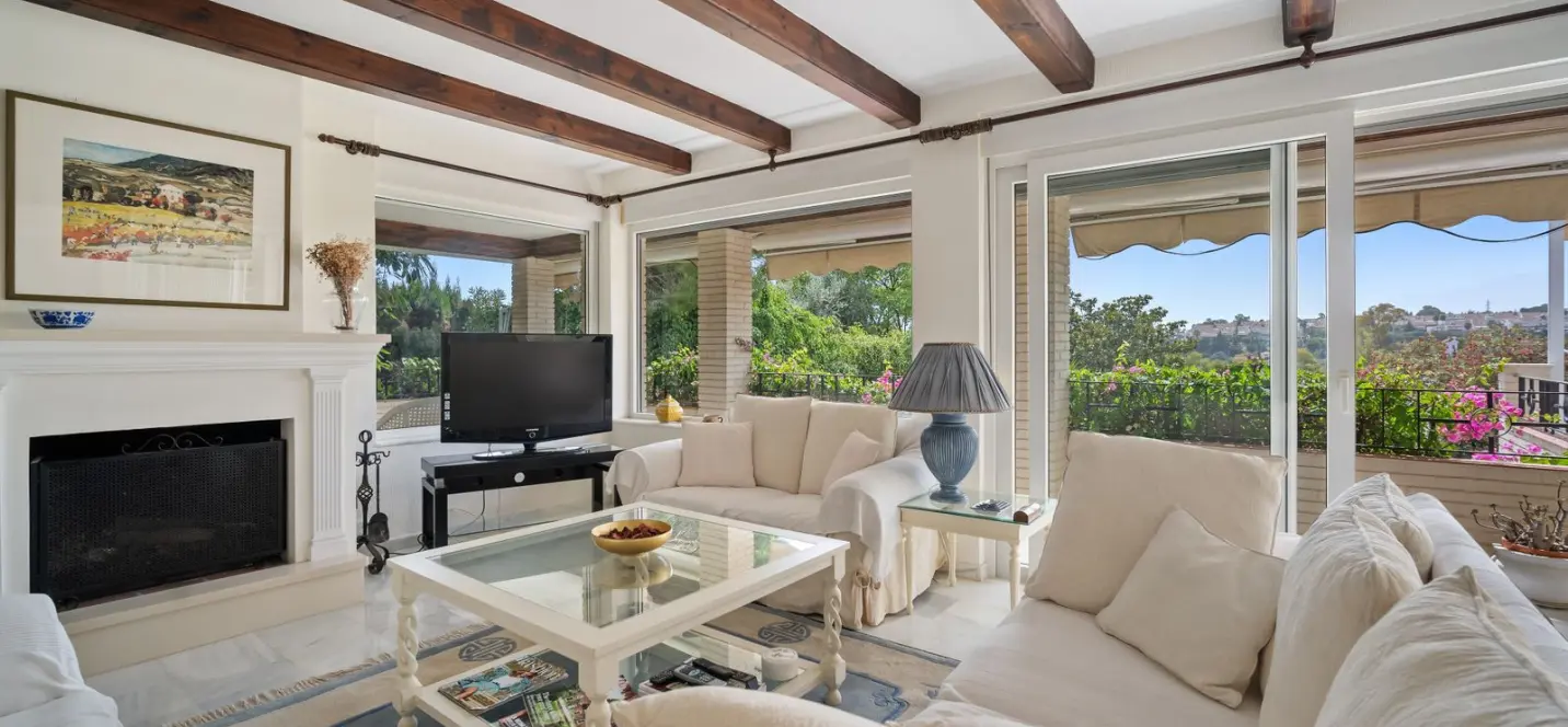Venta de villa independiente en Guadalmina Alta 1