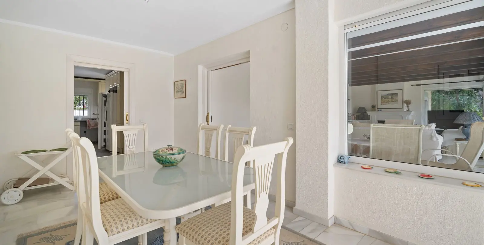 Venta de villa independiente en Guadalmina Alta 11