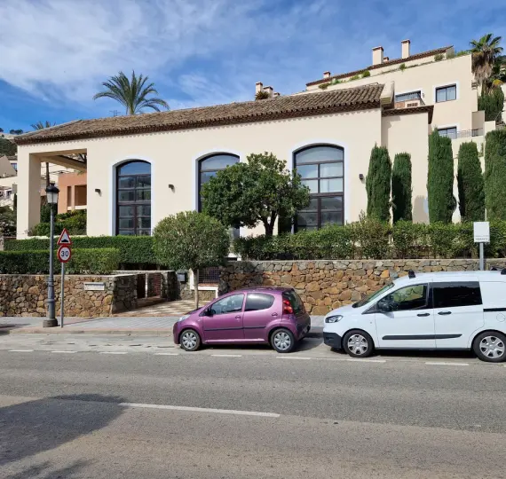 Venta de local comercial en Benahavís