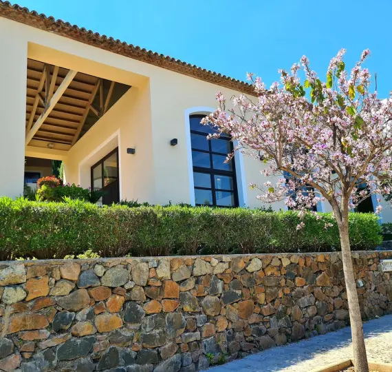 Venta de local comercial en Benahavís