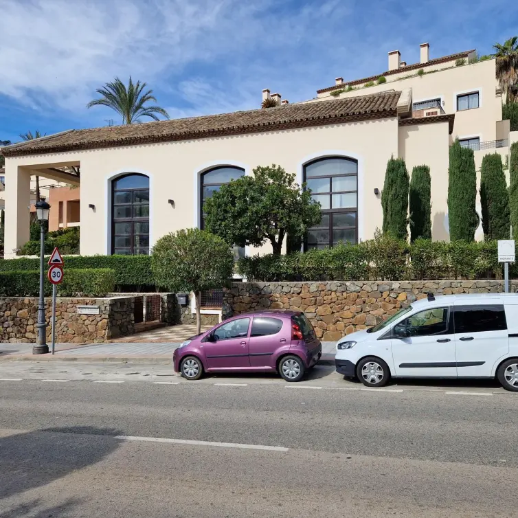Venta de local comercial en Benahavís