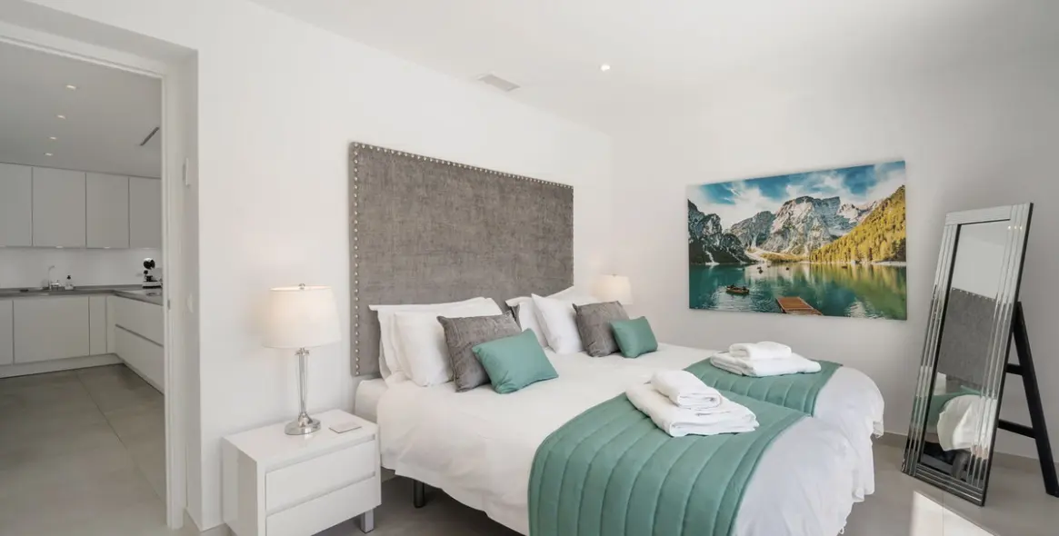 Sale of detached villa in Torrenueva 31