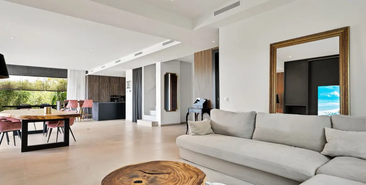 Venta de villa independiente en La Cala Golf 17