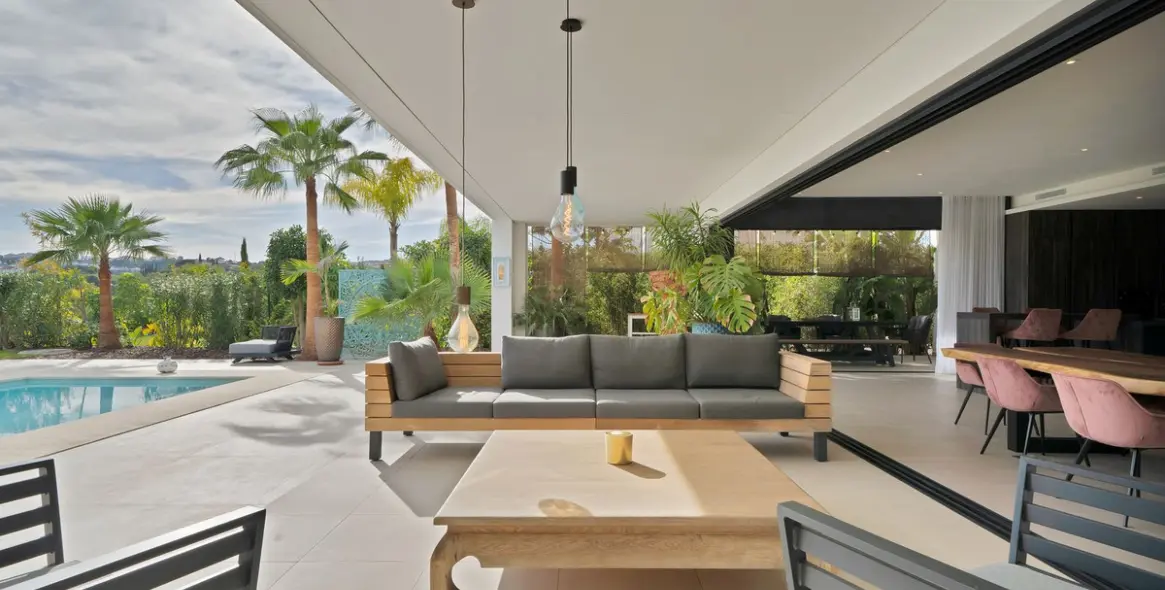 Venta de villa independiente en La Cala Golf 19