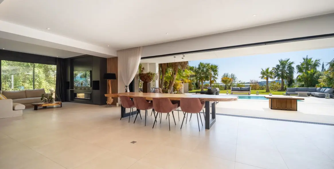 Sale of detached villa in La Cala Golf 24