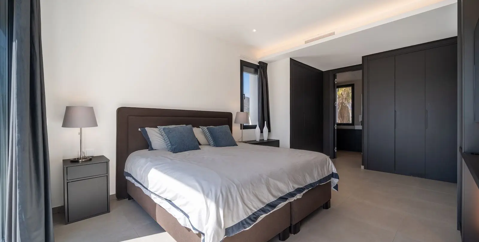 Venta de villa independiente en La Cala Golf 34