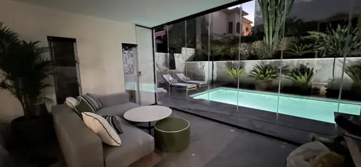 Long-term rent of detached villa in Nueva Andalucía 0