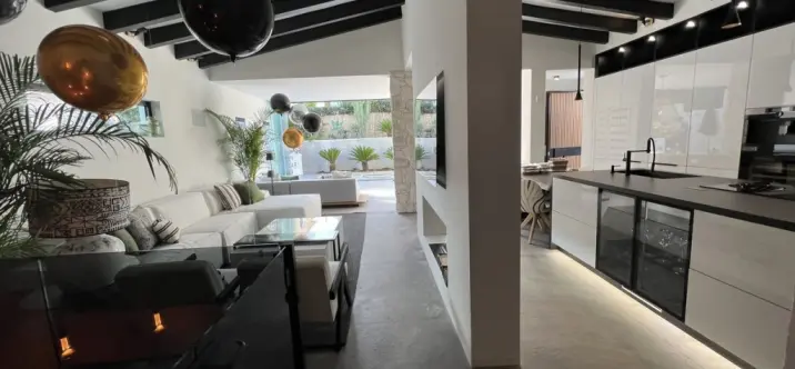 Long-term rent of detached villa in Nueva Andalucía 3