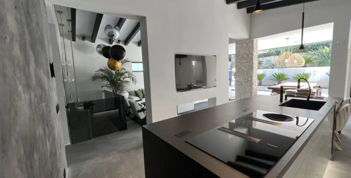 Long-term rent of detached villa in Nueva Andalucía 8