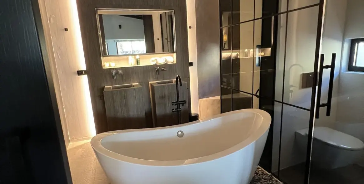 Long-term rent of detached villa in Nueva Andalucía 29