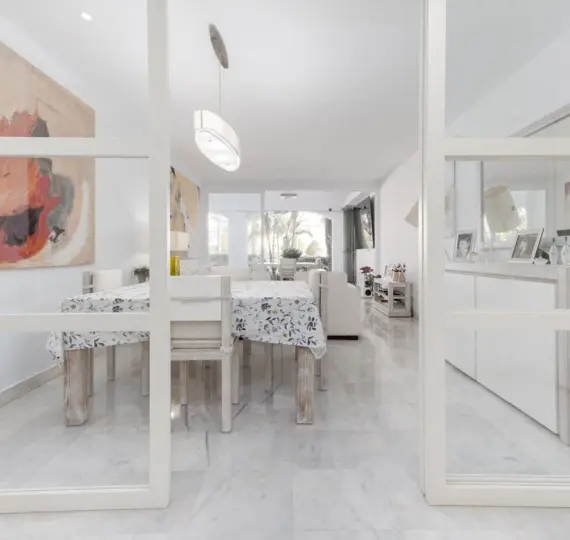 Sale of ground floor apartment in San Pedro de Alcántara