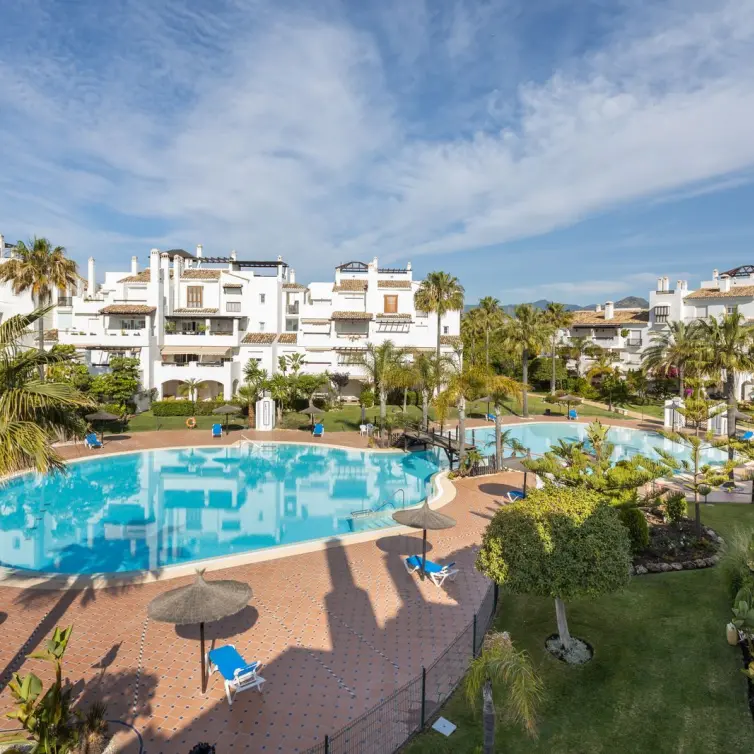 Sale of ground floor apartment in San Pedro de Alcántara