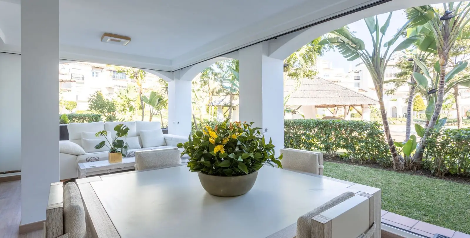 Продажа апартаментов на первом этаже в San Pedro de Alcántara 13