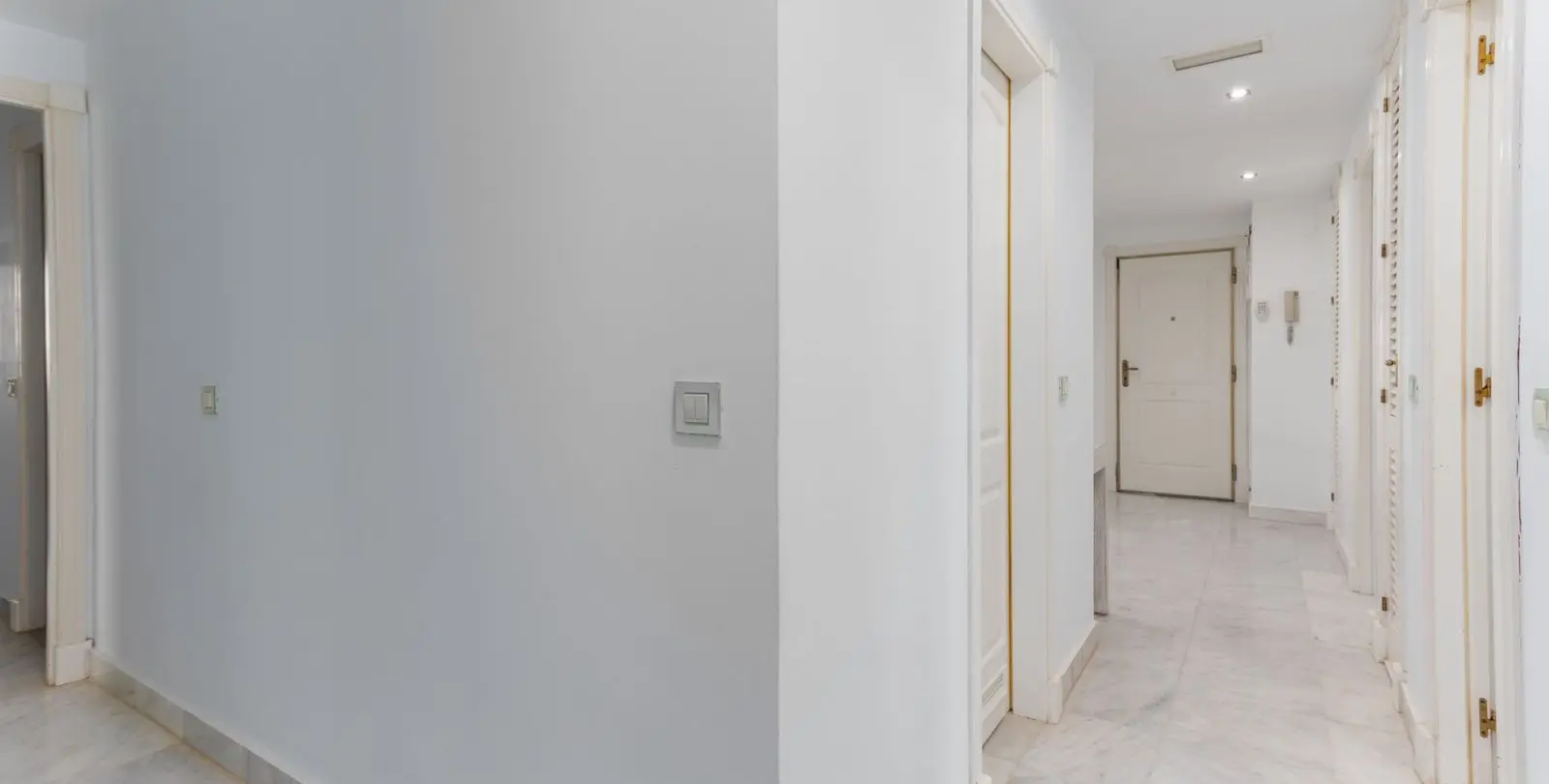 Продажа апартаментов на первом этаже в San Pedro de Alcántara 15
