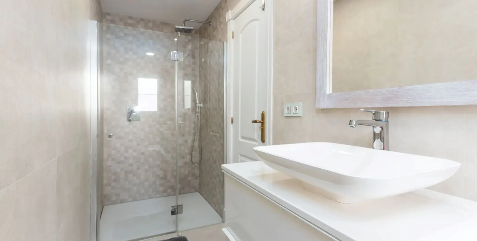 Продажа апартаментов на первом этаже в San Pedro de Alcántara 22