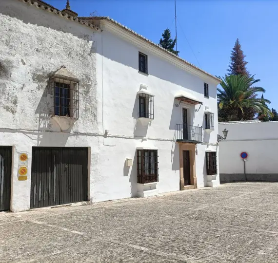 Sale of detached villa in Ronda