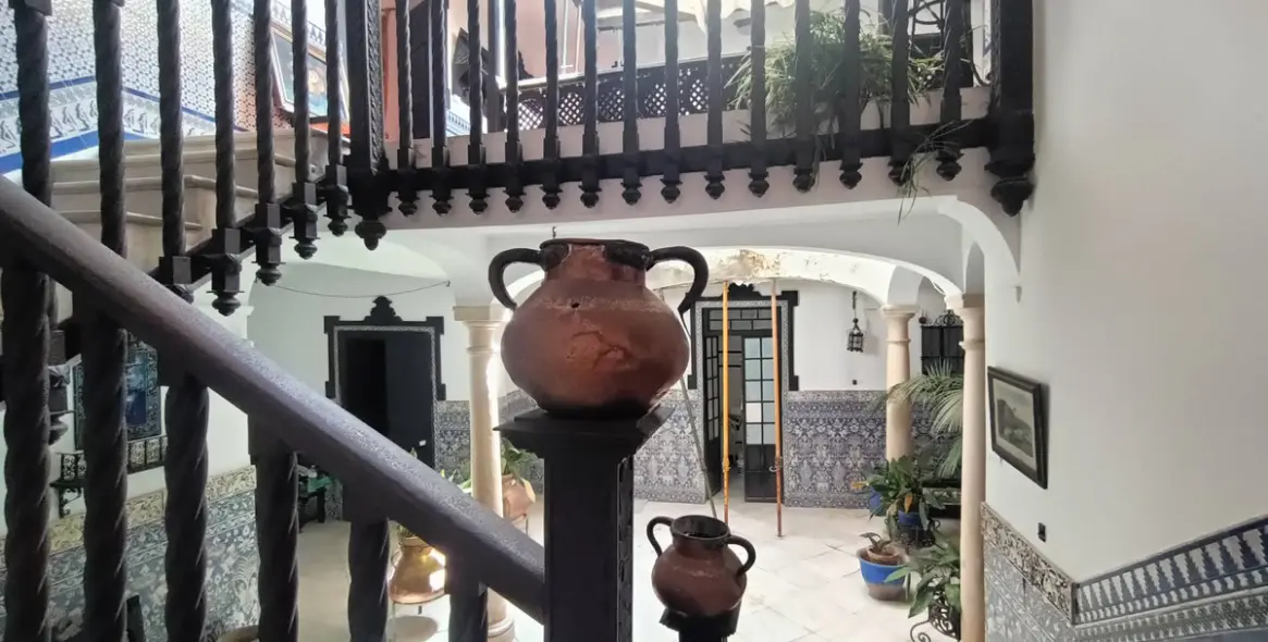 Sale of detached villa in Ronda 6