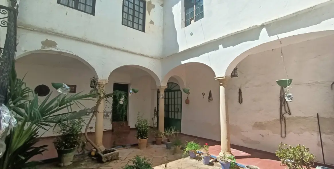 Sale of detached villa in Ronda 17