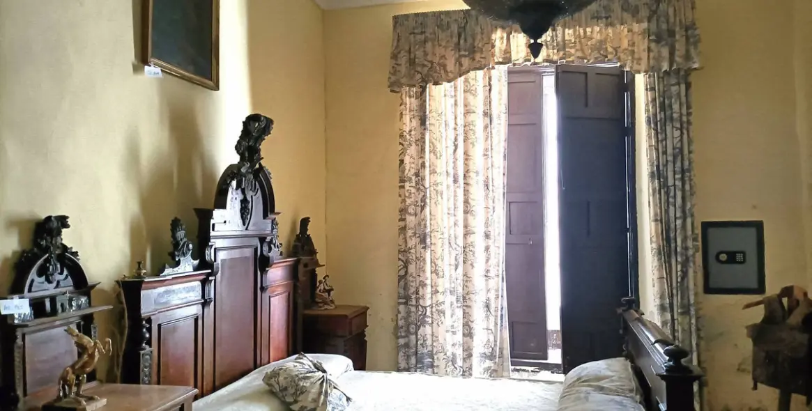 Sale of detached villa in Ronda 26