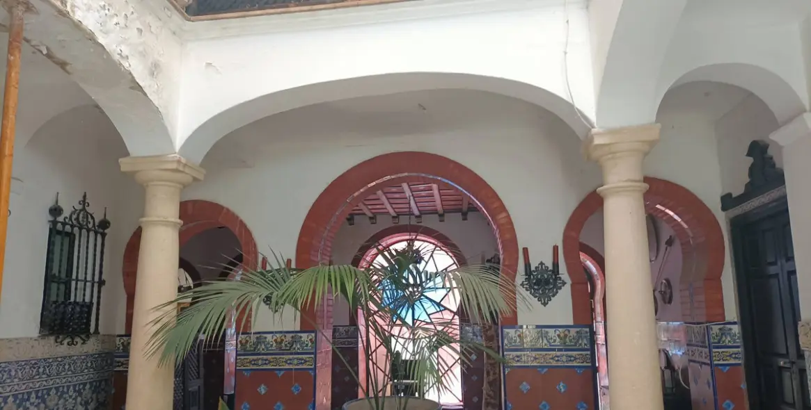 Sale of detached villa in Ronda 35