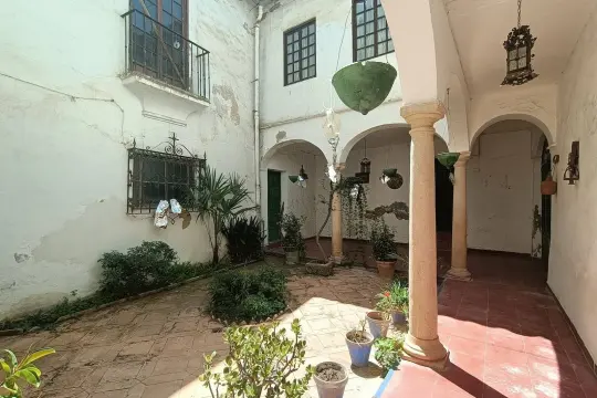 Image 9 thumb